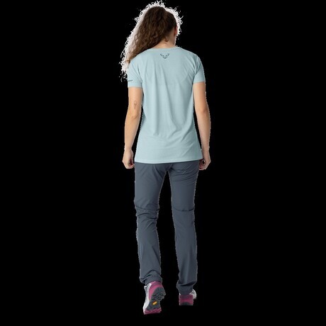 pohodnistvo-in-tek/DYNAFIT-ZENSKA-KRATKA-MAJICA-TRANSALPER-GRAPHIC-SS-TEE-W-3181-1